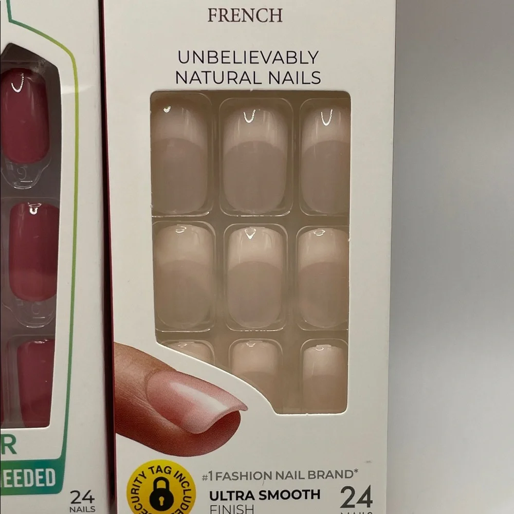 Kiss Multi-Pack Nail Set – White, Nude & Red Styles - Picture 5 of 6